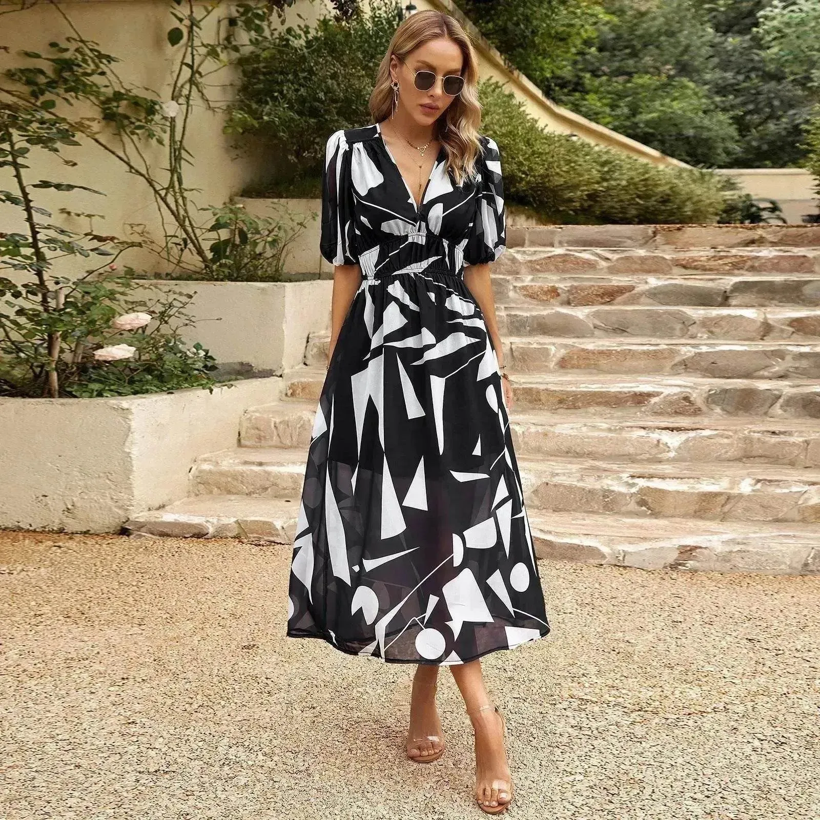 Summer Chiffon Floral Printed Temperament Waist-controlled V-neck Casual Midi Dress Fitted Style