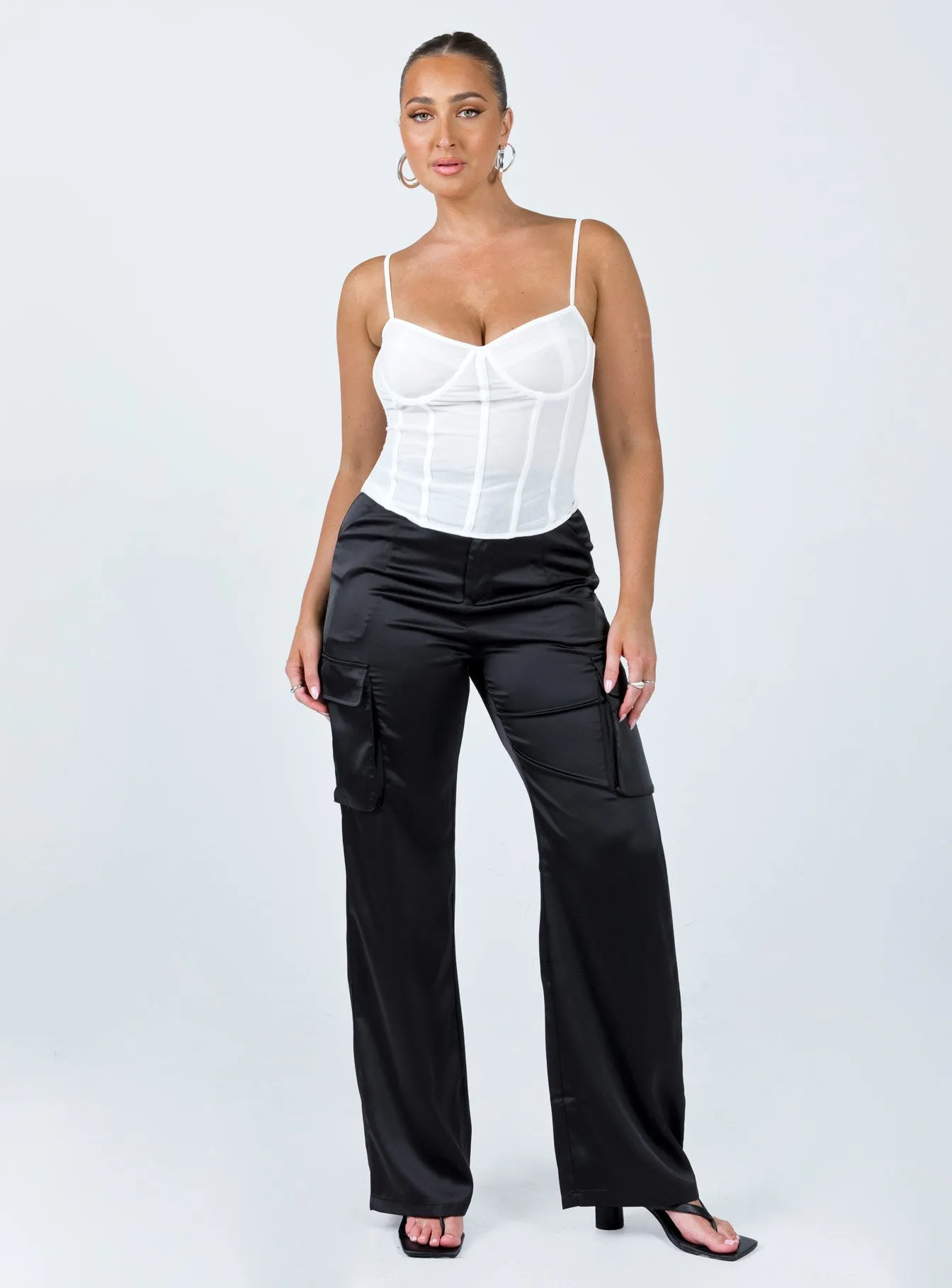 WrinkleResistantMaterial Gilmore Cargo Pants Black