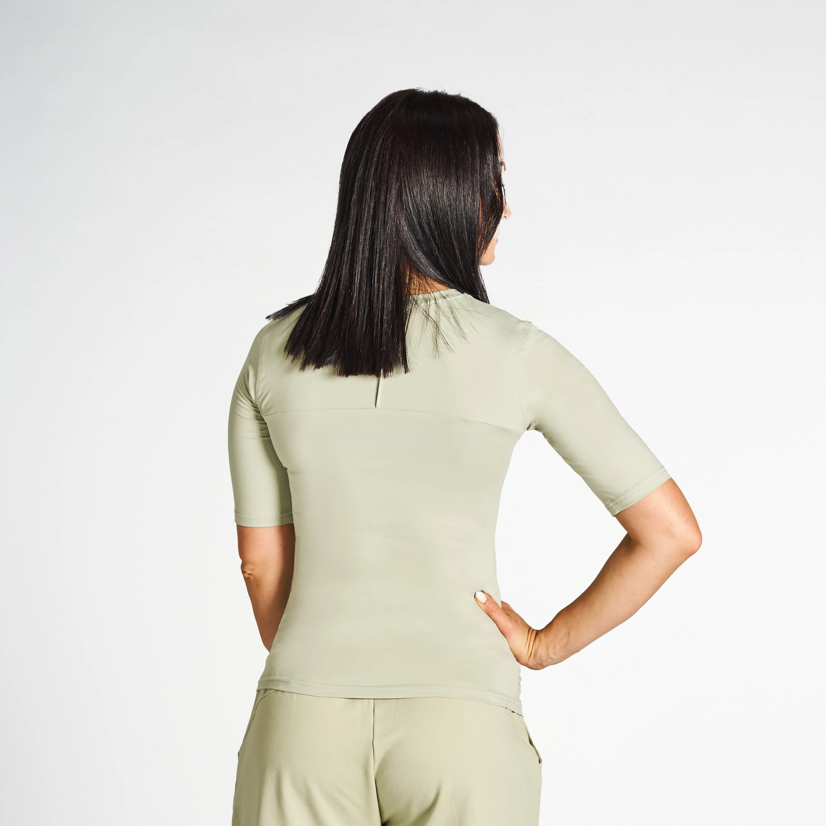 Roomy Comfort Timeless Layer Sportswear T-Shirt - Desert Sage