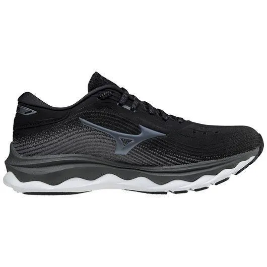 Mizuno Women's Wave Sky 5 Running Shoe lace - up closure eco - materials