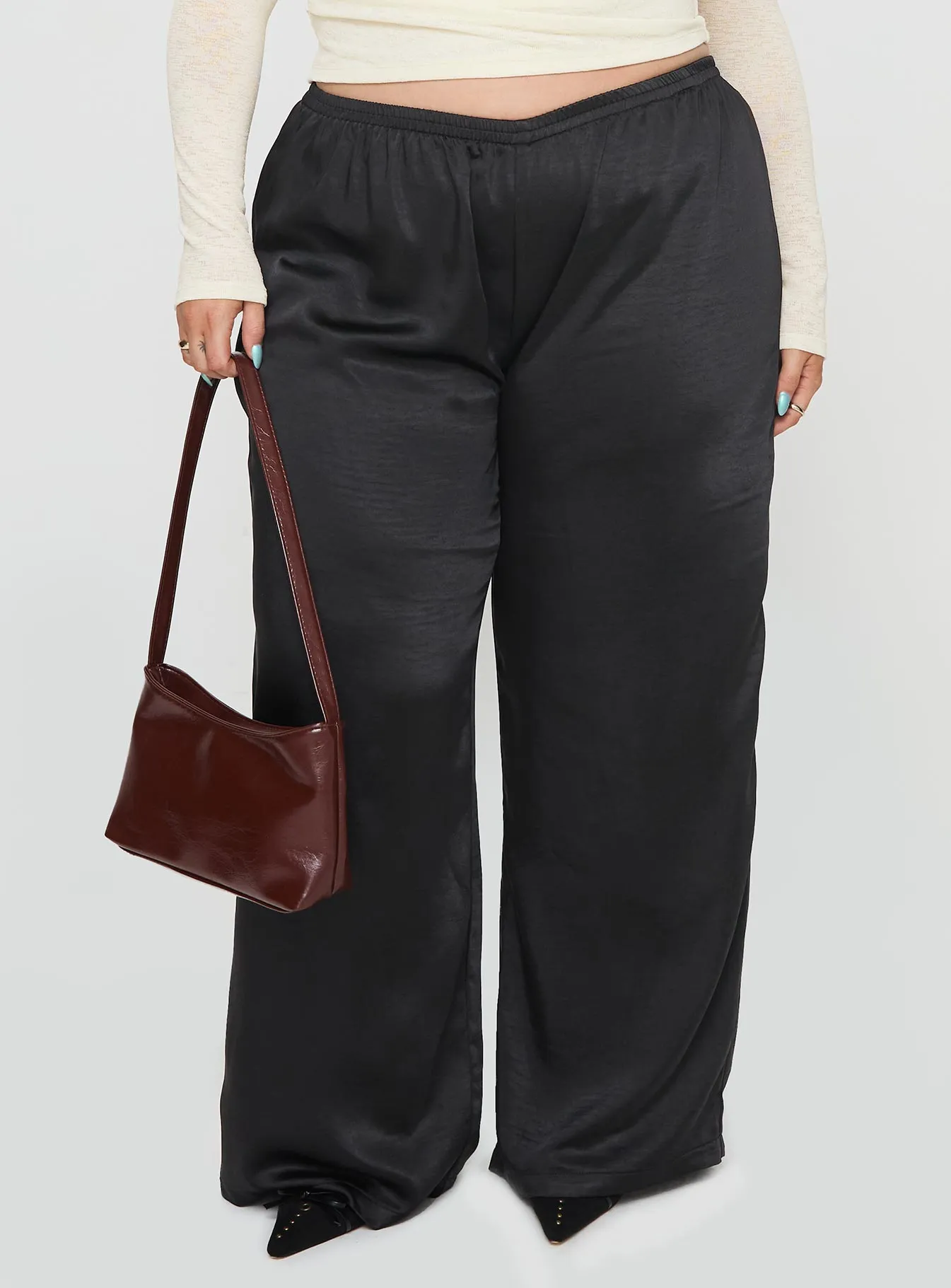 Rubberized Hem Breathable Stretch Nixie Pants Black Curve