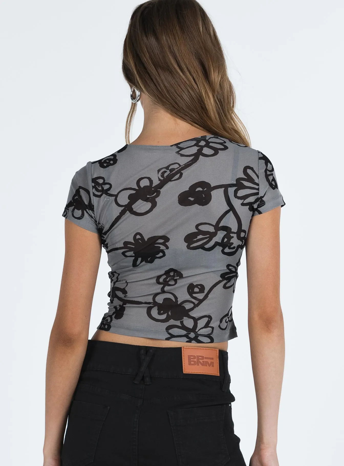 Timeless Style family gathering Tamara Top Mesh Grey Floral