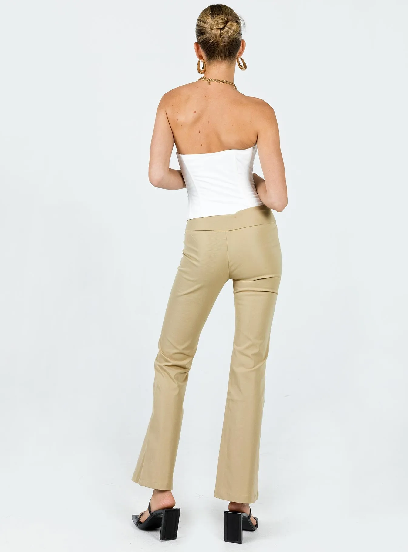 Tabithia Low Rise Pants Beige Layer-Friendly Fit