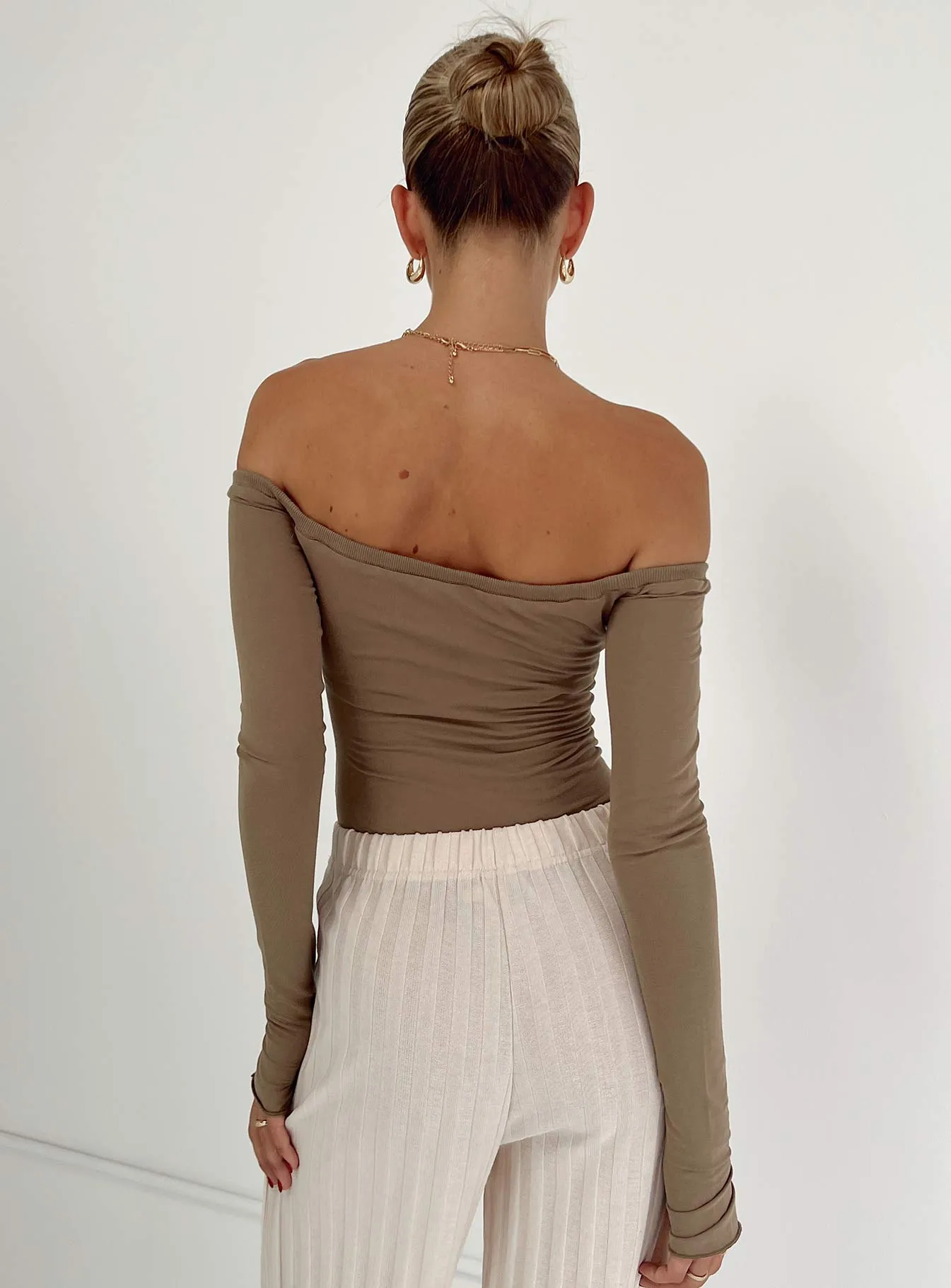 Weaver Off Shoulder Bodysuit basic bodysuit high fashion bodysuit