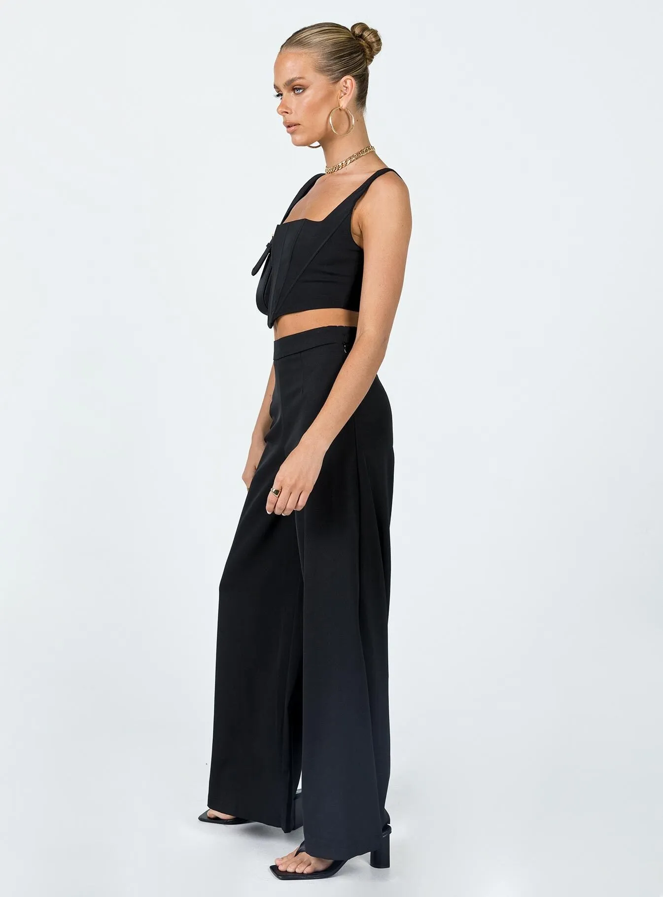 Layered Look Elias Set Black