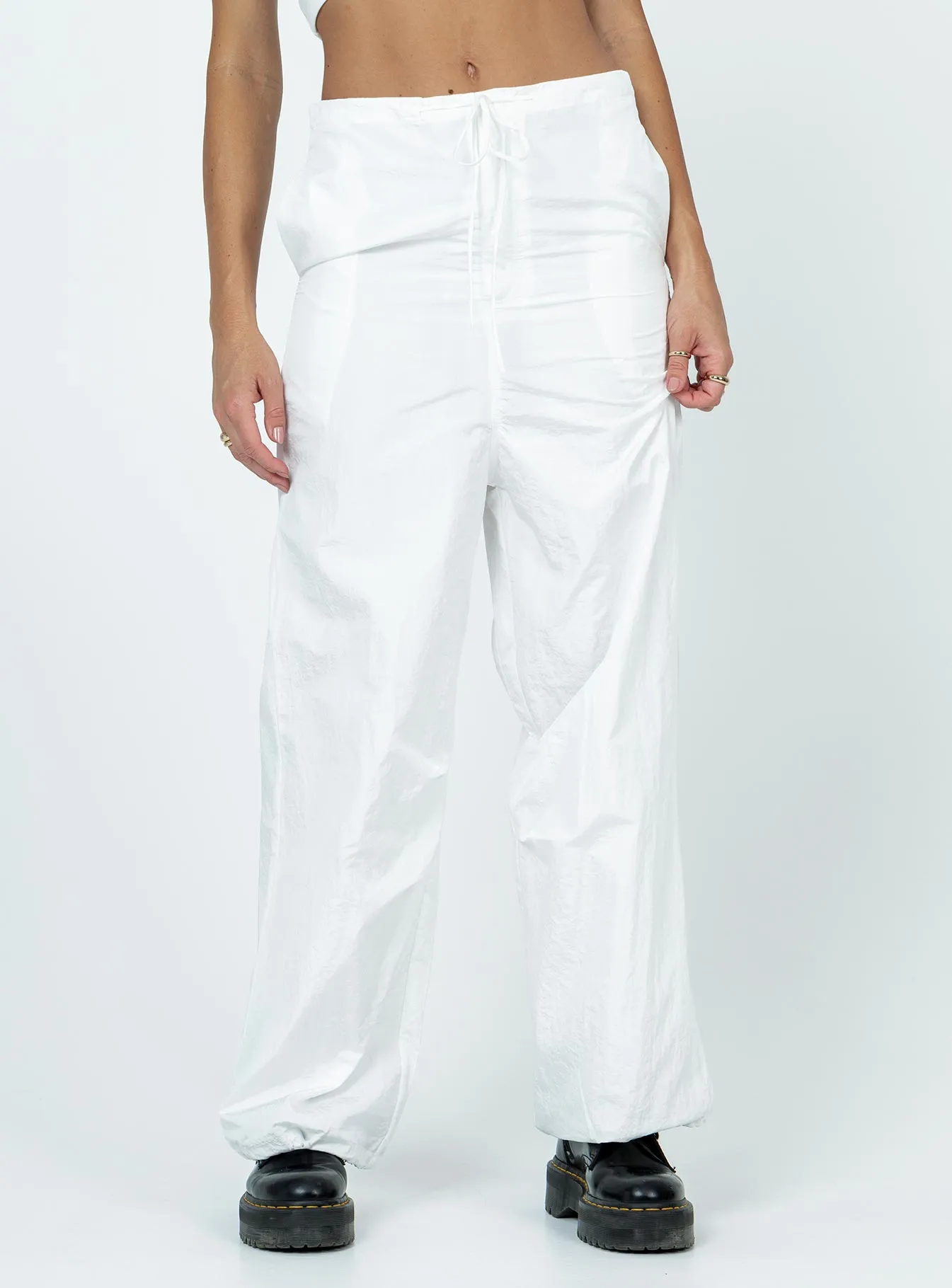 Flexible Use Seamless Comfort Austin Parachute Pants White